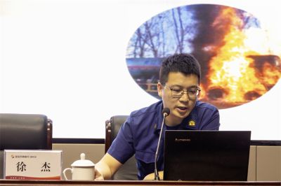 DO5A4896-1 DO5A4896-1