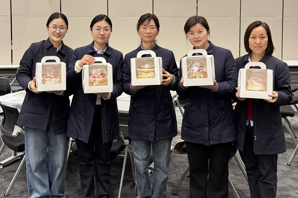 338b23ece2e62a0b831f2d49f275c4a4 副本